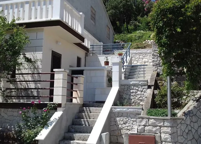 דירה Mali Tare *